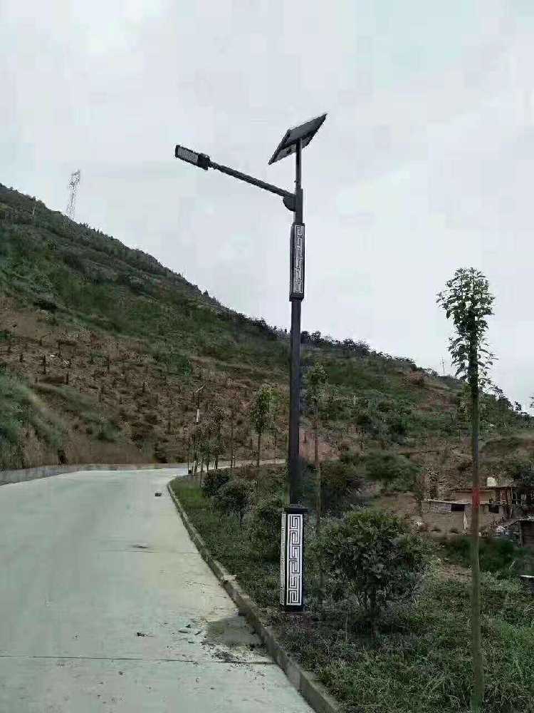 乌鲁木齐市仿古太阳能路灯